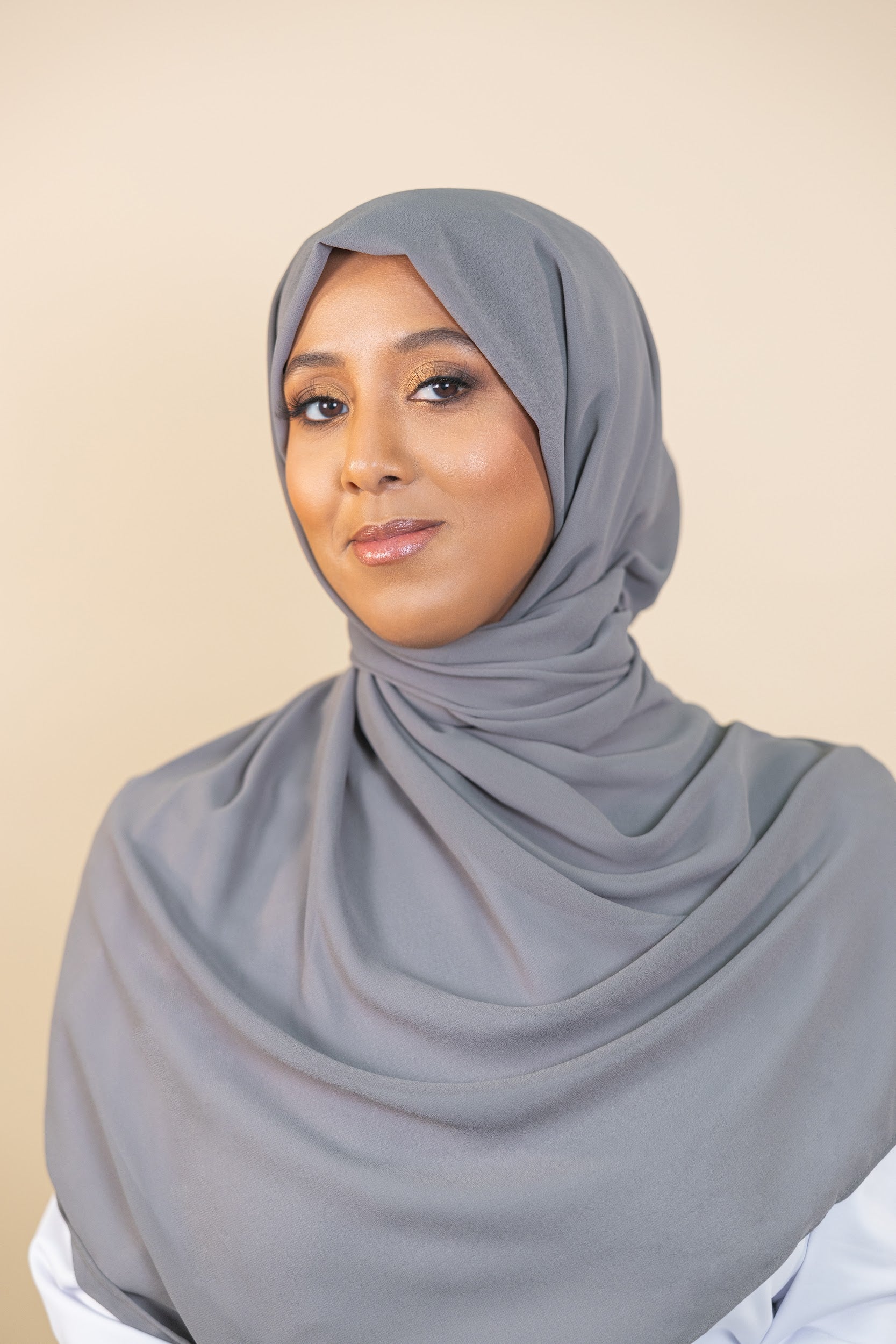 Premium Chiffon Hijab - Earth Gray